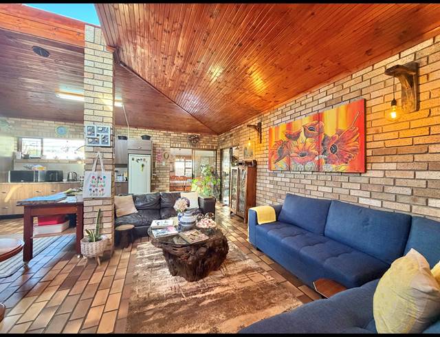 4 BEDROOM HOUSE FOR SALE IN KABELJAUWS